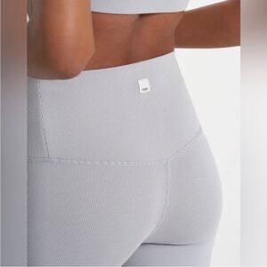 NWT Vuori Lux Rib Studio Legging Pale Grey Heather Size Large CUSTOM LOGO #3